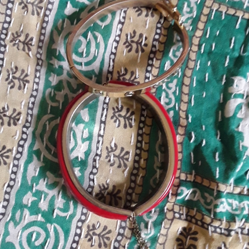 vintage bangles - Picture 3 of 5